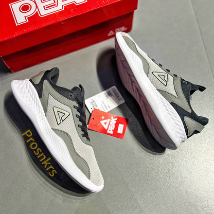 PEAK “RUN TECH LITE” – Gray | White