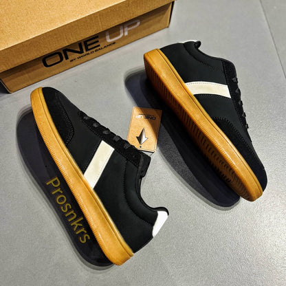 ONE UP “RETRO KICK” – Black | White | Gum Sole