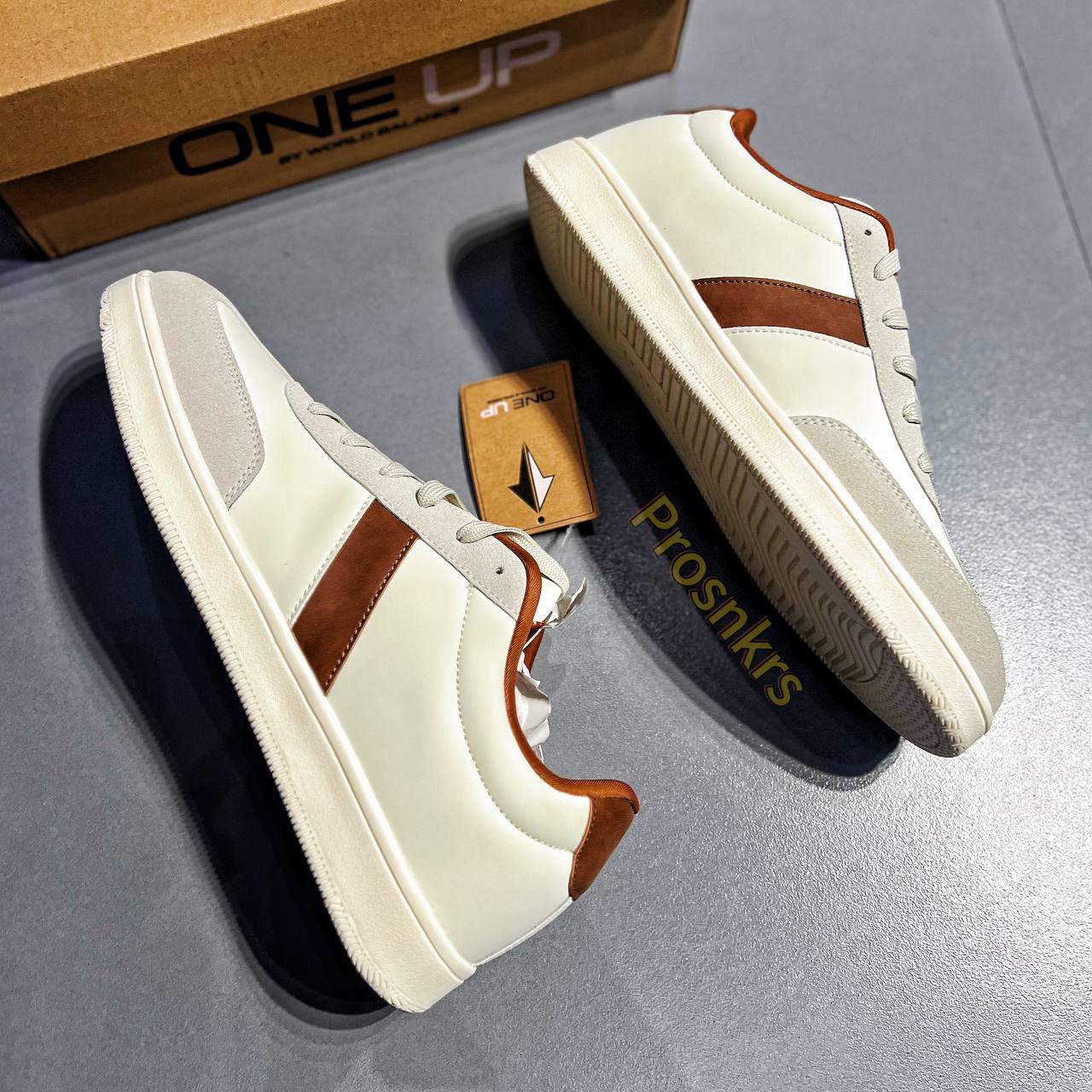 ONE UP “VINTAGE LINE” – Cream | Brown | Retro Inspired