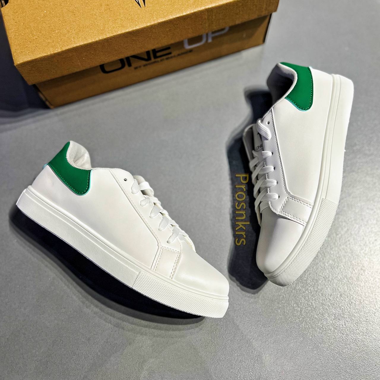 ONE UP “CLEAN CUT” – White | Green
